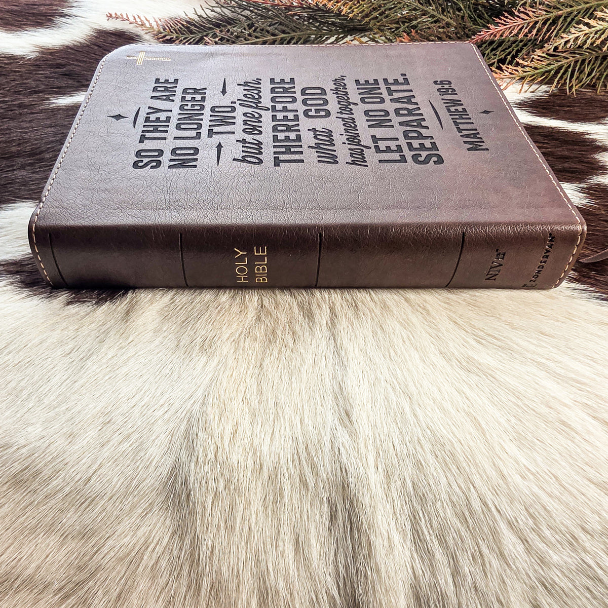 Engraved NIV Journaling Bible