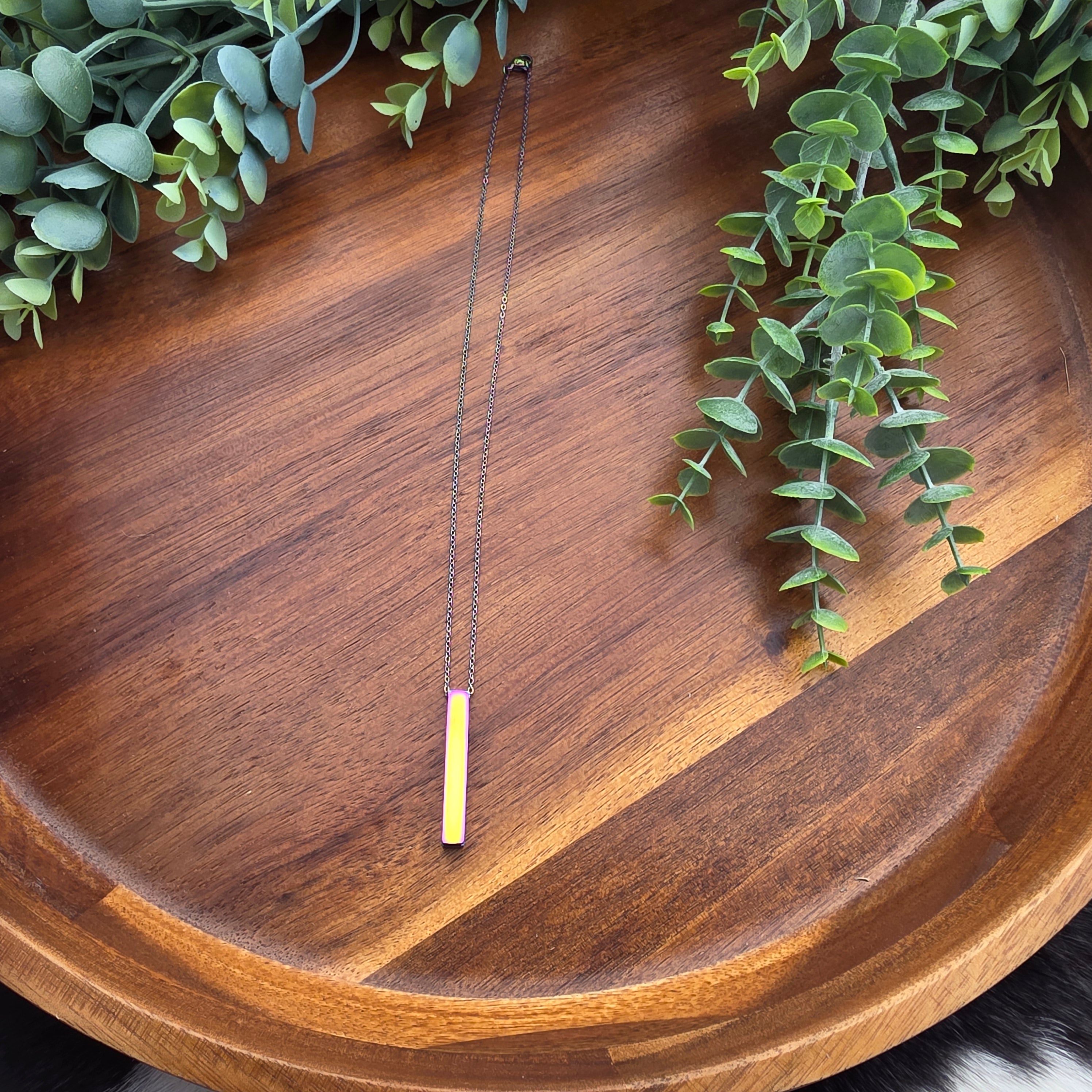 Large 4-Sided Vertical Bar Necklace